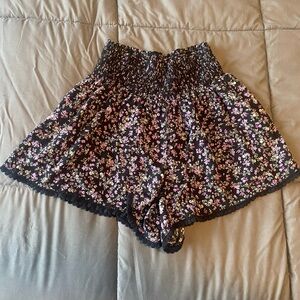 Black and lavender Aeropostale shorts